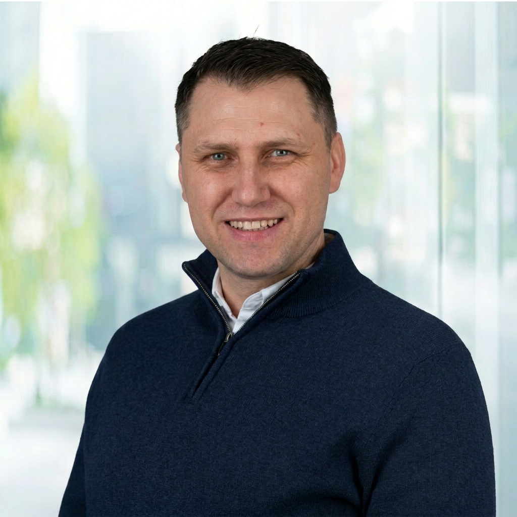 Ben Hayden, Chief Executive Officer of LockerLauncher